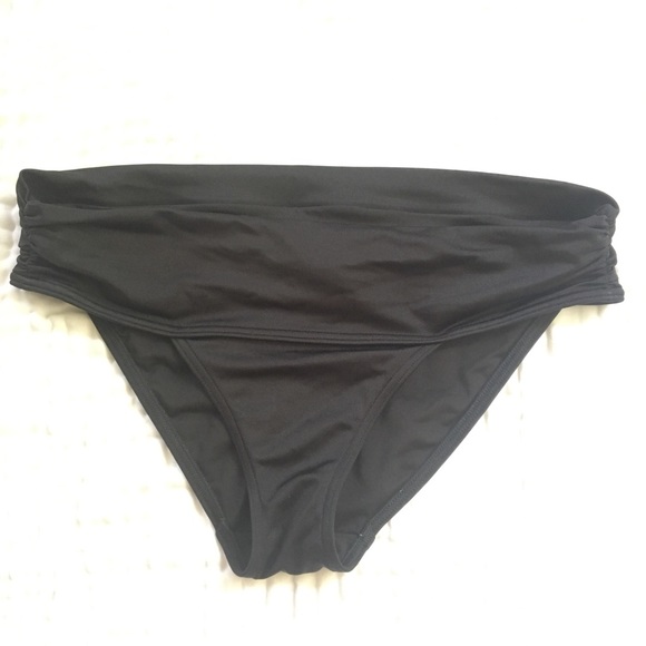 Victoria’s Secret bikini bottoms - Picture 2 of 4